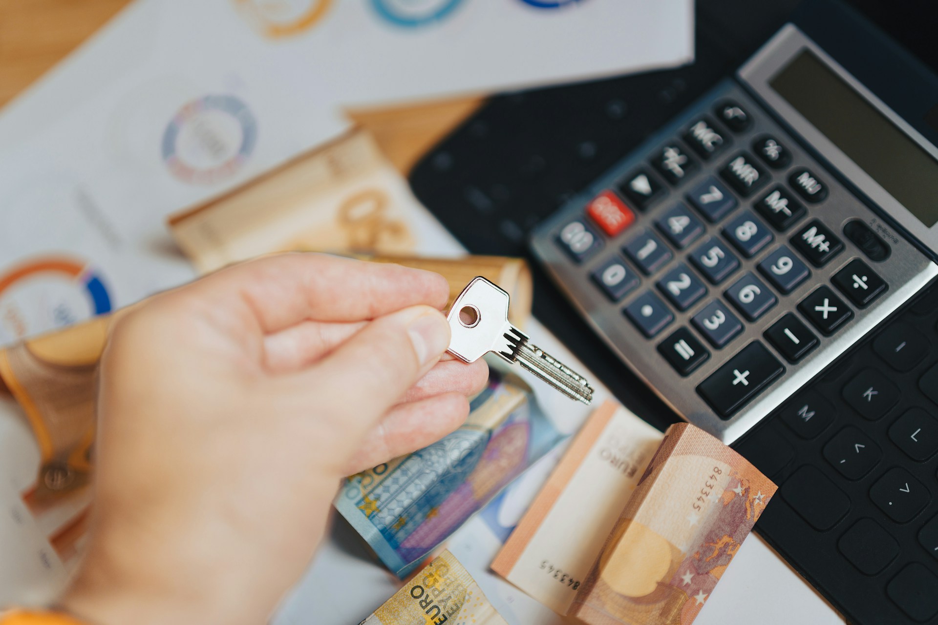 Prašymai dėl nuomos kompensacijų pratęsimo laikinai nepriimami